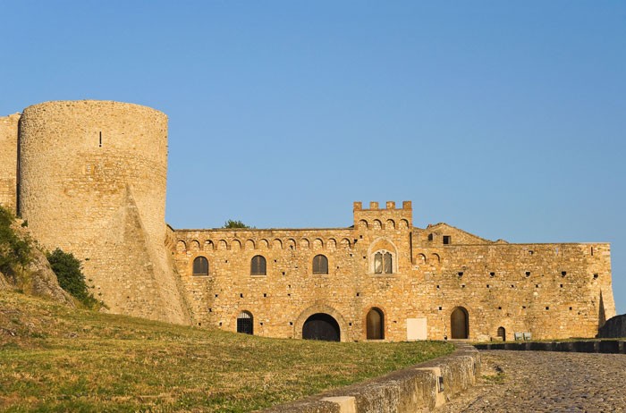 castello di bovino