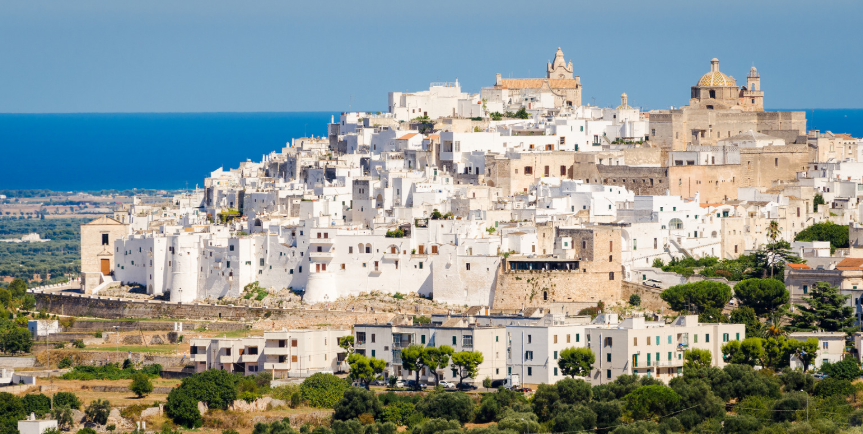 ostuni, la città bianca della valle d'itria